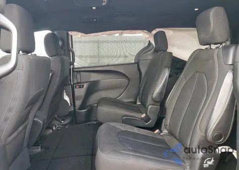 2020 Chrysler Pacifica Touring z USA, uszkodzony, nr VIN 2C4RC1FG9LR204038